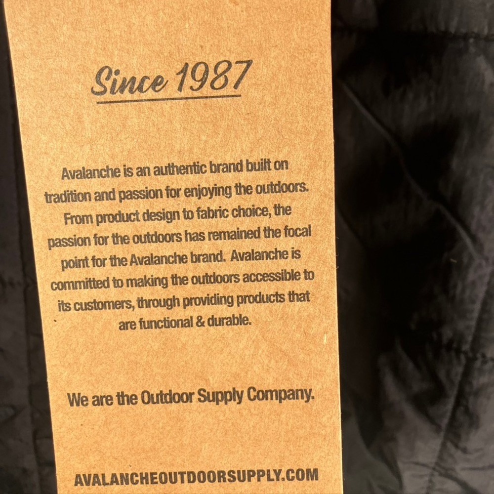 Avalanche Outdoor Supply Men's Quilted Insulated Vest Size L Black MSRP $98 New - Picture 4 of 15